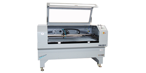 貼布繡激光切割機、激光切割商標、攝像切割飾品_大族粵銘激光專業的激光設備生產廠家!